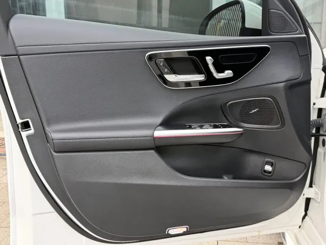 Mercedes-Benz C-Class — Фото автомобиля 15