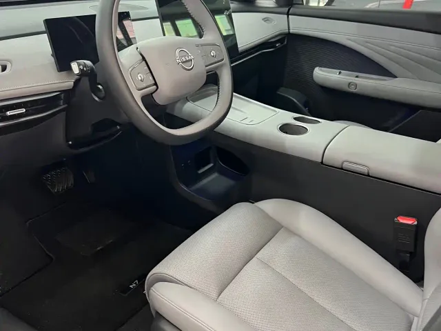 Nissan N7 — Фото автомобиля 4
