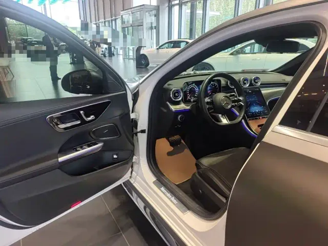 Mercedes-Benz C-Class — Фото автомобиля 15
