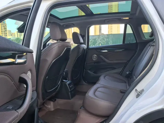 BMW X1 — Фото автомобиля 6