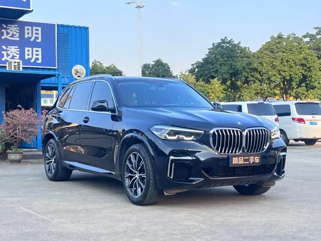 BMW X5 — Фото автомобиля 3