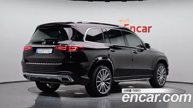 Mercedes-Benz GLS-Class — Фото автомобиля 2