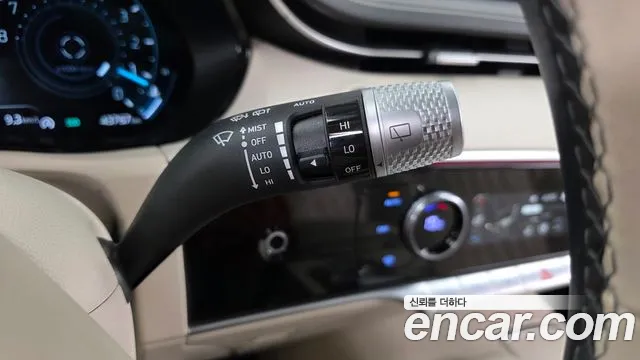 Genesis GV70 — Фото автомобиля 28