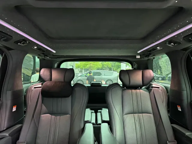Toyota Alphard — Фото автомобиля 10