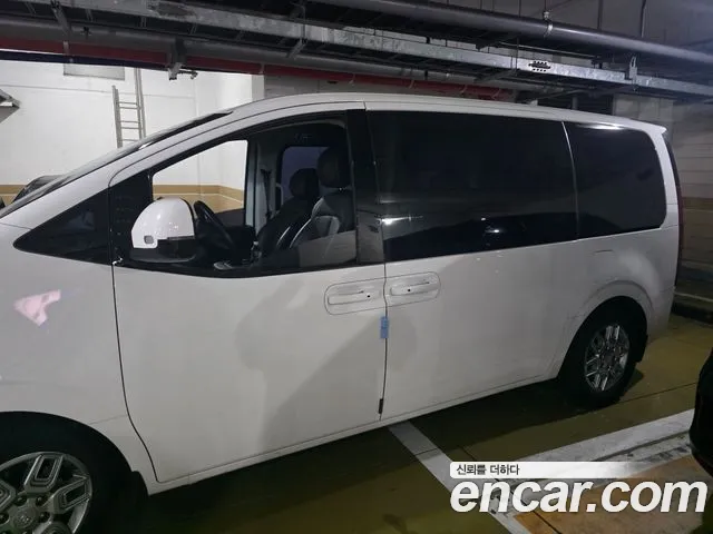 Hyundai Staria Staria Tourer 11 мест — Фото автомобиля 11