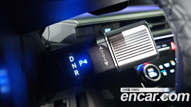 Hyundai Santafe — Фото автомобиля 9