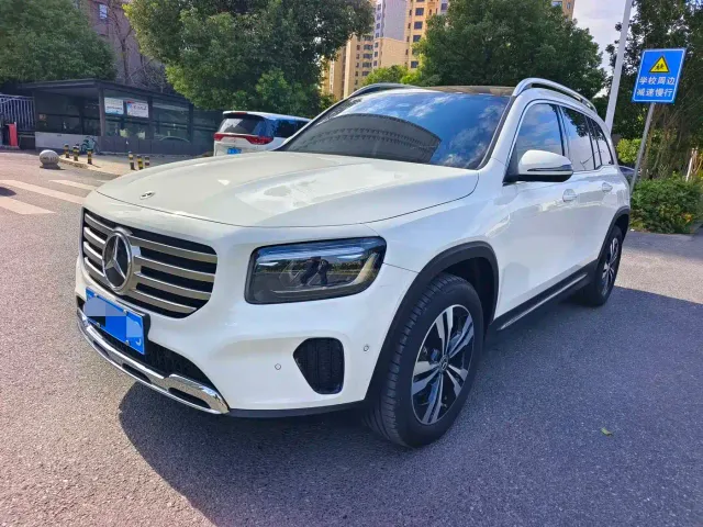 Mercedes-Benz GLB-Class — Фото автомобиля 3