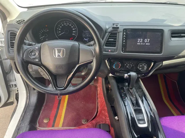 Honda Vezel — Фото автомобиля 12