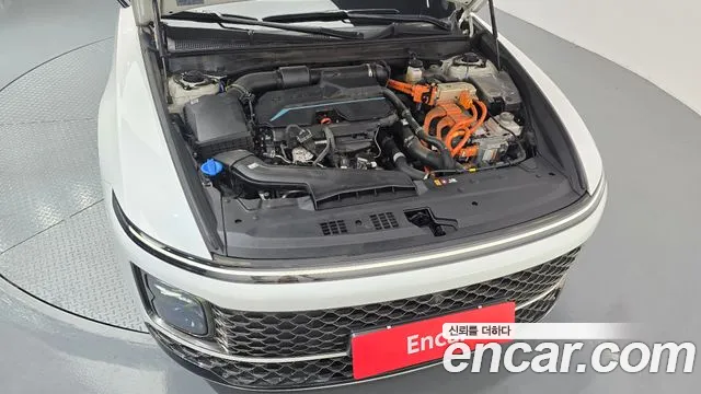 Hyundai Grandeur GN7 — Фото автомобиля 6