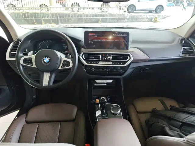 BMW X3 — Фото автомобиля 9
