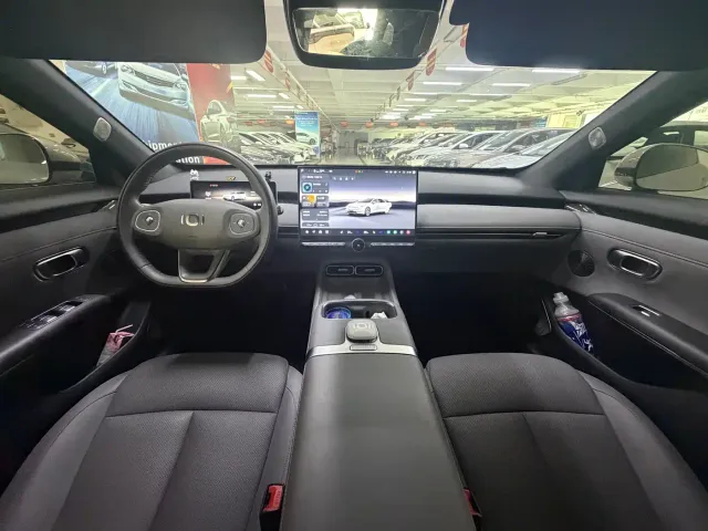 Changan Qiyuan A06 — Фото автомобиля 6