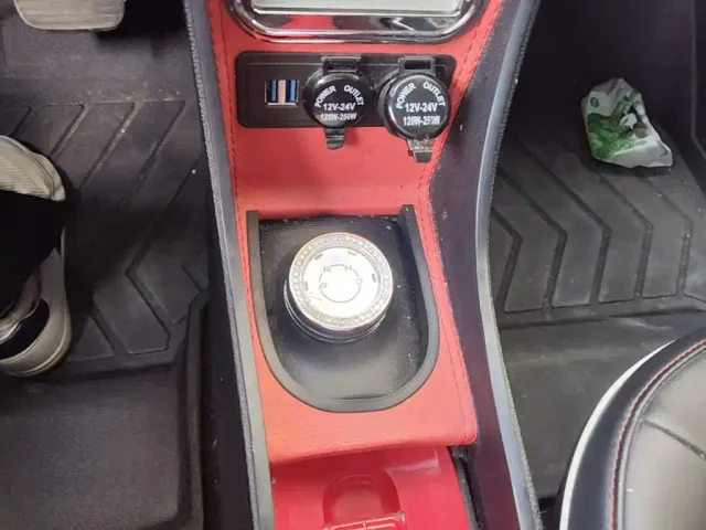 Wuling Hongguang Mini EV — Фото автомобиля 13