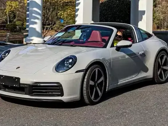 Фотография автомобиля — Porsche 911