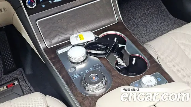 Genesis GV80 — Фото автомобиля 12