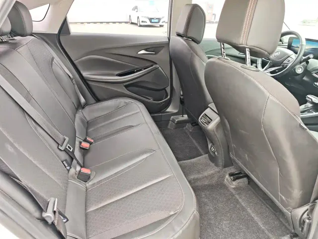 Buick Verano — Фото автомобиля 11