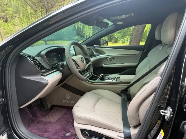BYD Han — Фото автомобиля 6