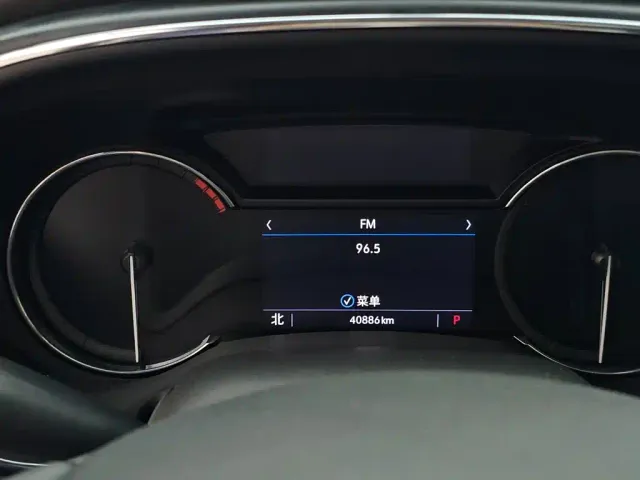 Cadillac CT5 — Фото автомобиля 11