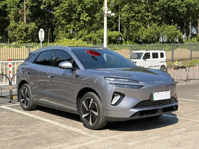 BYD Sealion 06 — Фото автомобиля 3