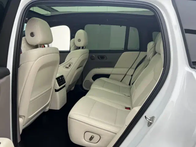 Li Auto i6 — Фото автомобиля 7