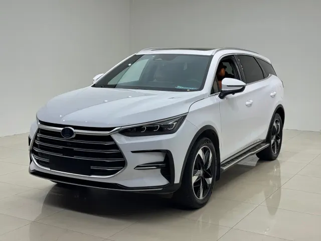 Фотография автомобиля — BYD Tang