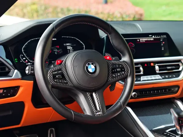 BMW M4 — Фото автомобиля 7