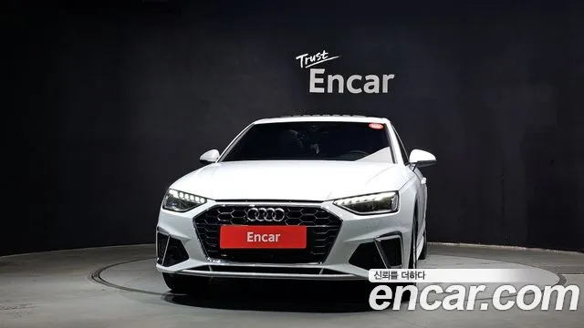 Audi A4 — Фото автомобиля 3