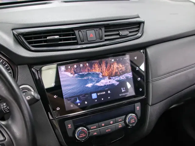 Nissan X-Trail — Фото автомобиля 8