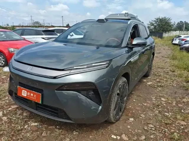 Фотография автомобиля — BYD Tang L