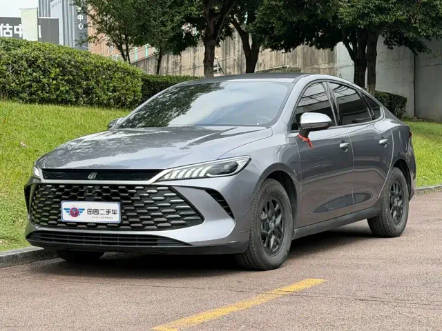 Фотография автомобиля — BYD Qin PLUS