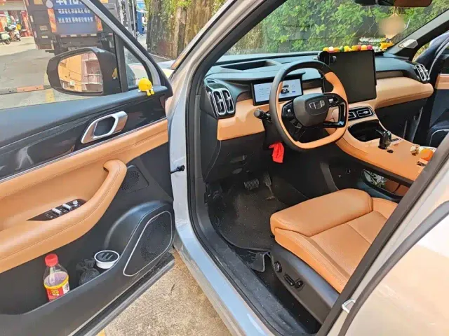 Geely Boyue L — Фото автомобиля 12