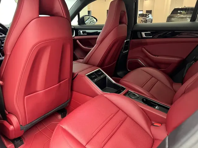Porsche Panamera — Фото автомобиля 14