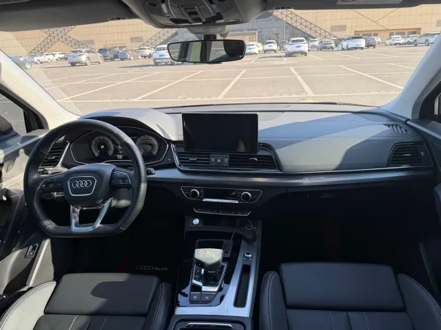 Audi Q5L — Фото автомобиля 24