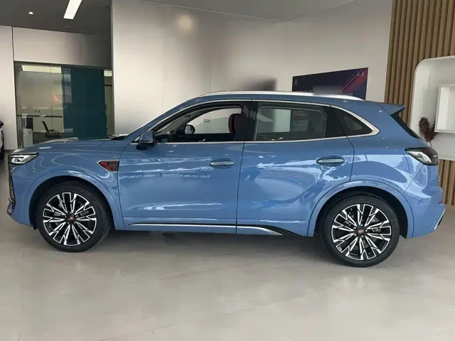 Hongqi HS5 — Фото автомобиля 10