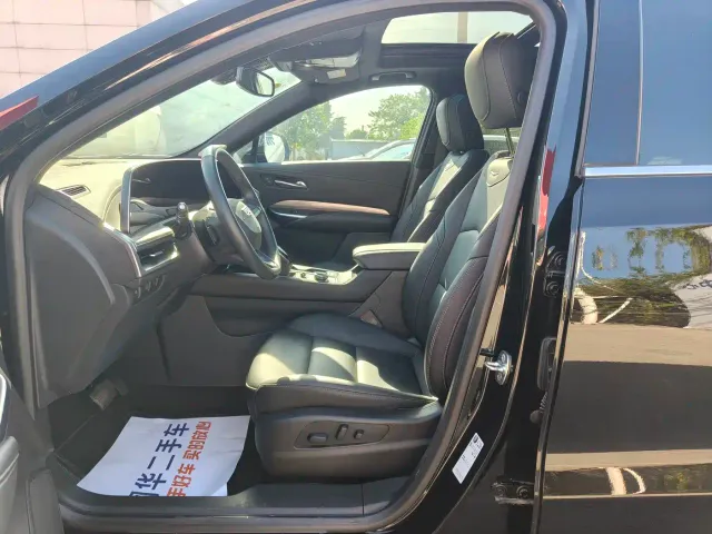 Cadillac XT4 — Фото автомобиля 6