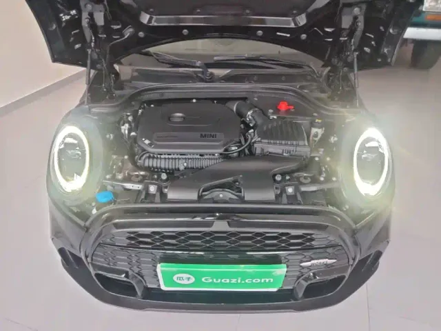 MINI Hatch — Фото автомобиля 19