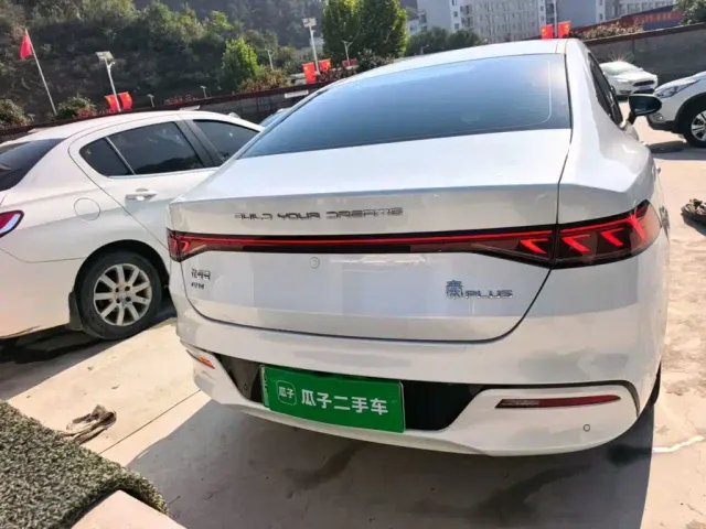 BYD Qin PLUS — Фото автомобиля 5