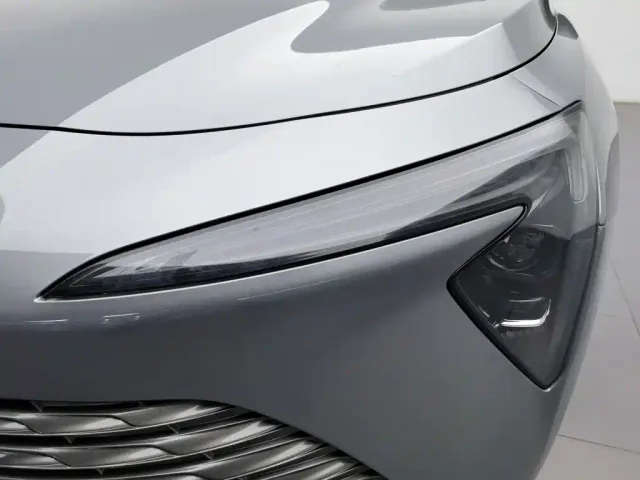 Buick LaCrosse — Фото автомобиля 7