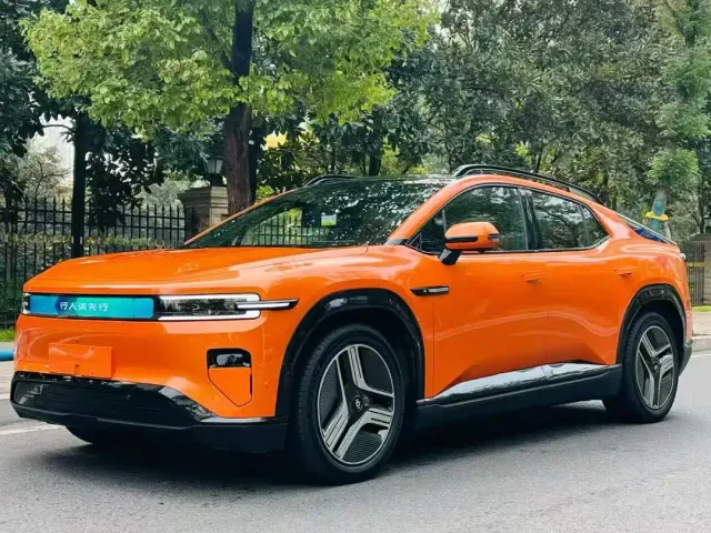 Фотография автомобиля — Changan Qiyuan E07
