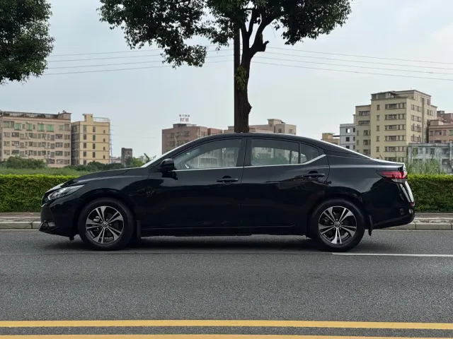 Nissan Sylphy — Фото автомобиля 5