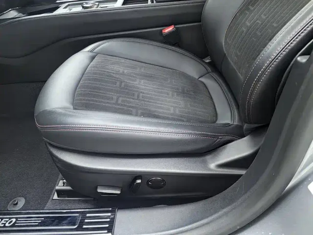Ford Mondeo — Фото автомобиля 20