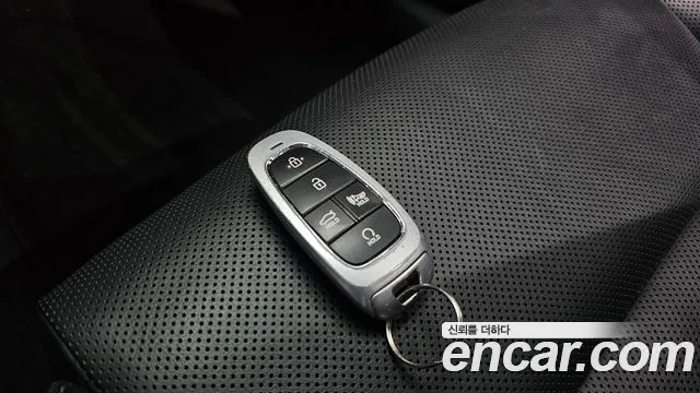 Hyundai Grandeur New — Фото автомобиля 23