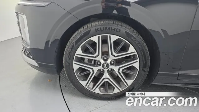 Hyundai Grandeur Grandeur (GN7) 2.5 Бензин 2WD — Фото автомобиля 5