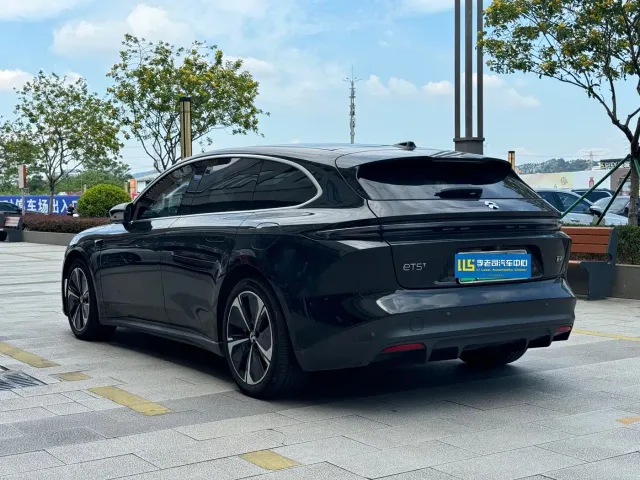 Nio ET5 Touring — Фото автомобиля 4