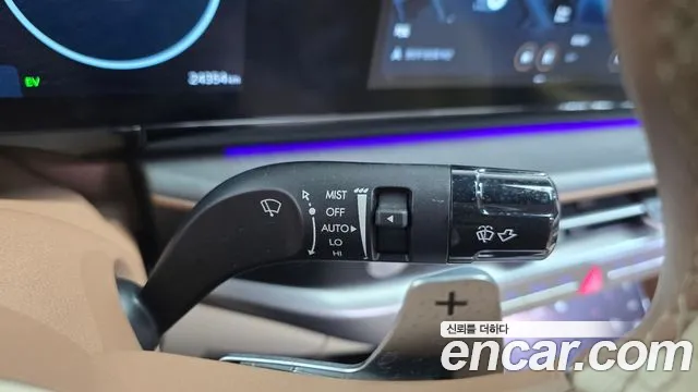 Hyundai Grandeur GN7 — Фото автомобиля 26