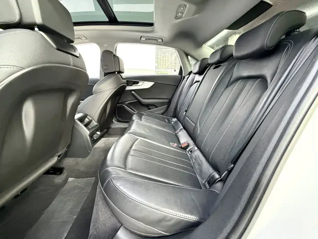 Audi A4L — Фото автомобиля 14