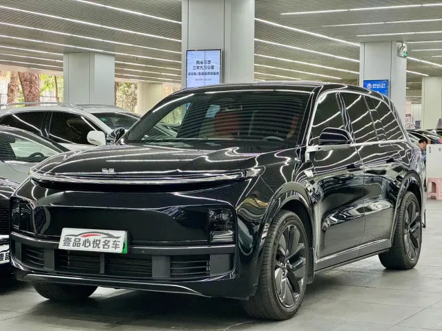 Фотография автомобиля — Li Auto L9