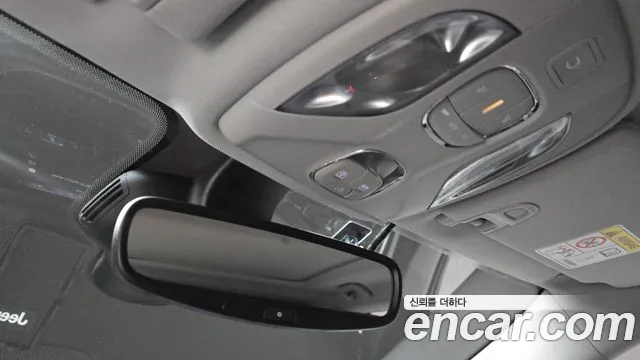 Jeep Compass — Фото автомобиля 28