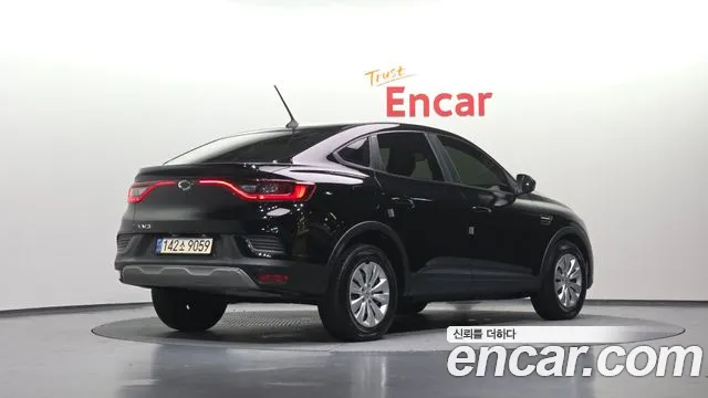 Renault Korea XM3 — Фото автомобиля 2