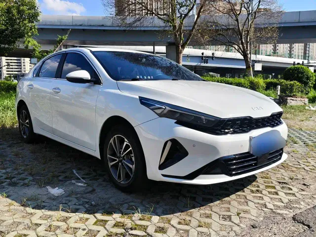 Kia K3 — Фото автомобиля 3