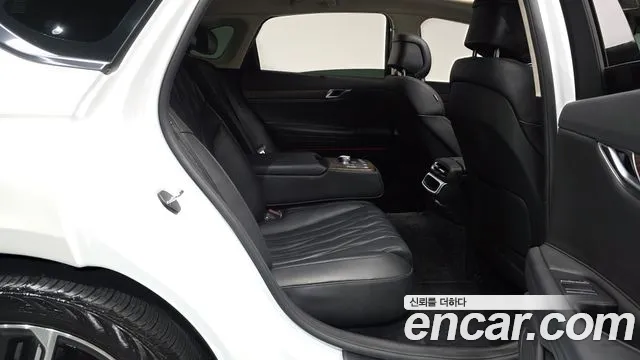 Genesis G80 RG3 — Фото автомобиля 17
